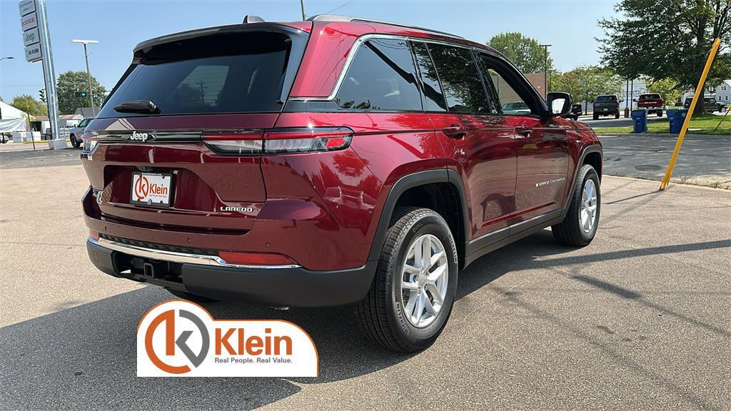 new 2025 Jeep Grand Cherokee car, priced at $42,915