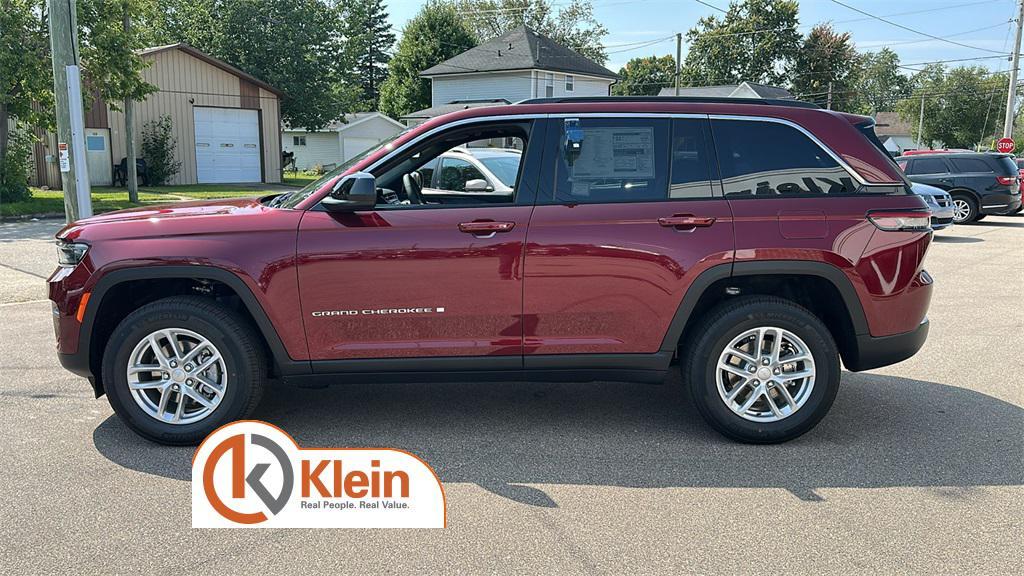 new 2025 Jeep Grand Cherokee car, priced at $42,915
