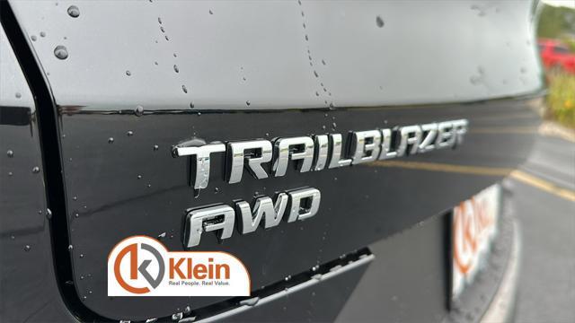 new 2025 Chevrolet TrailBlazer car, priced at $29,980
