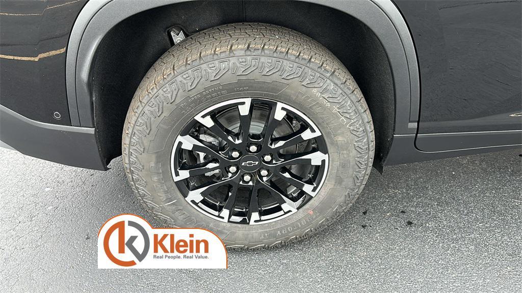 used 2025 Chevrolet Traverse car, priced at $51,998