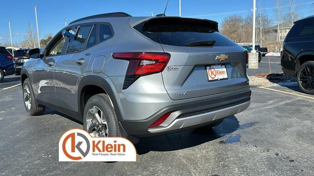 new 2025 Chevrolet Trax car, priced at $24,021