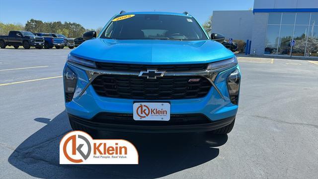 new 2025 Chevrolet Trax car, priced at $27,335