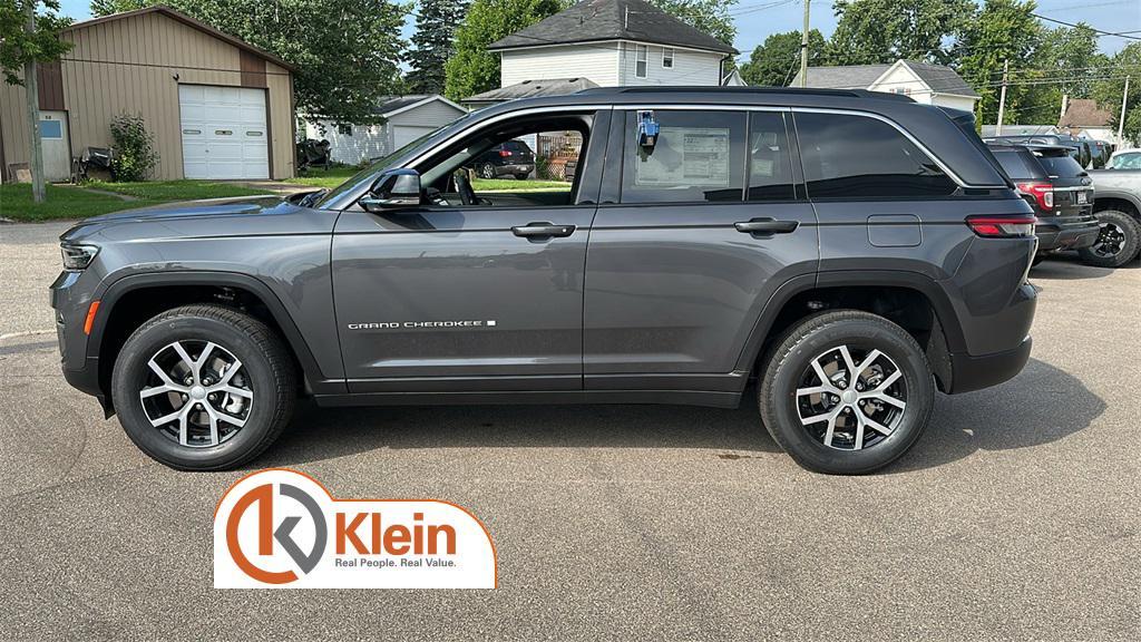 new 2025 Jeep Grand Cherokee car, priced at $44,871