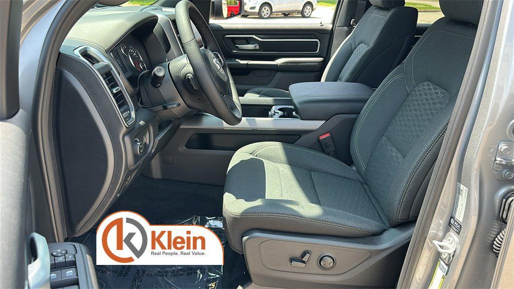 new 2025 Ram 1500 car, priced at $49,011