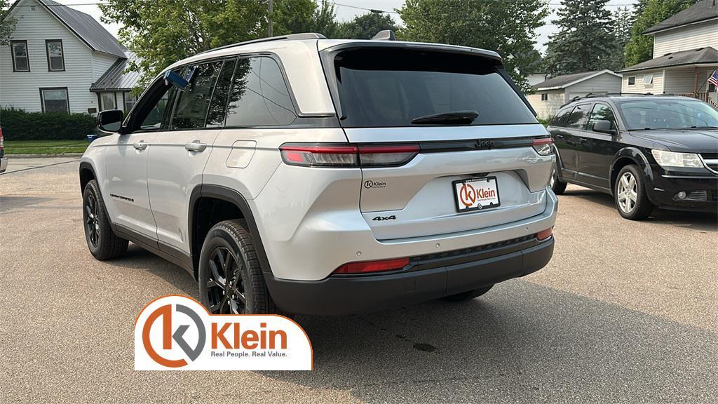 new 2025 Jeep Grand Cherokee car, priced at $42,475