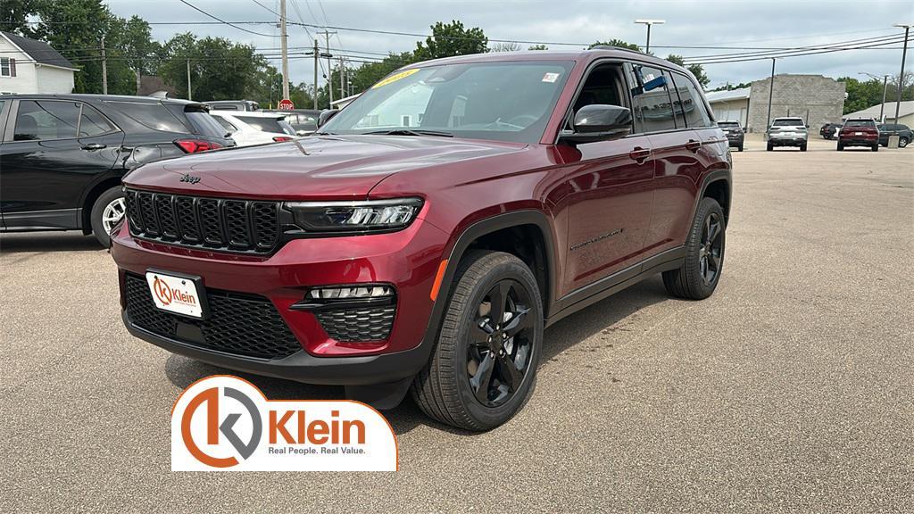 new 2025 Jeep Grand Cherokee car, priced at $47,187
