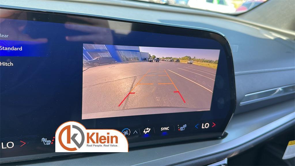 new 2025 Chevrolet Traverse car, priced at $42,662