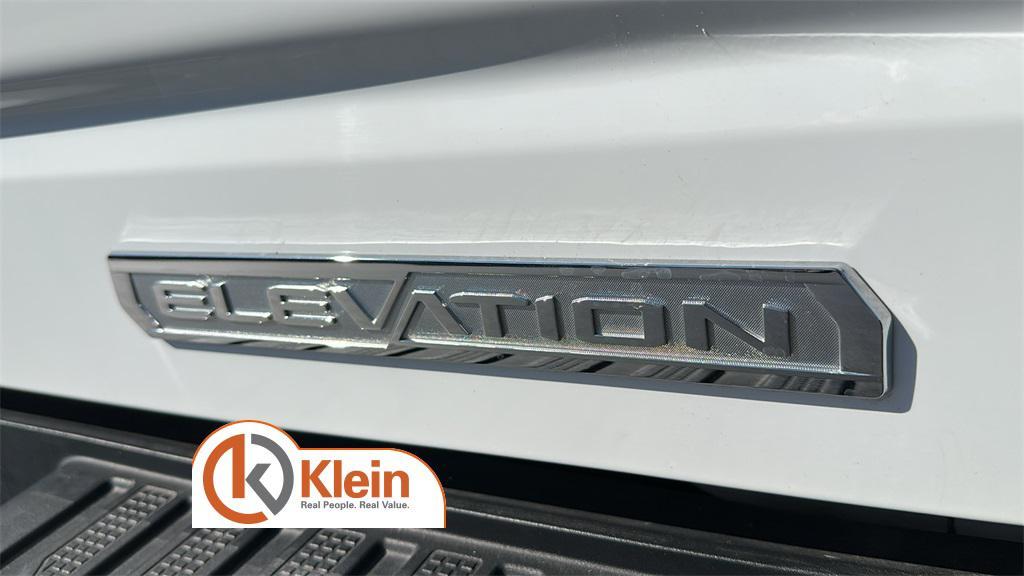 used 2022 GMC Sierra 1500 car, priced at $39,976