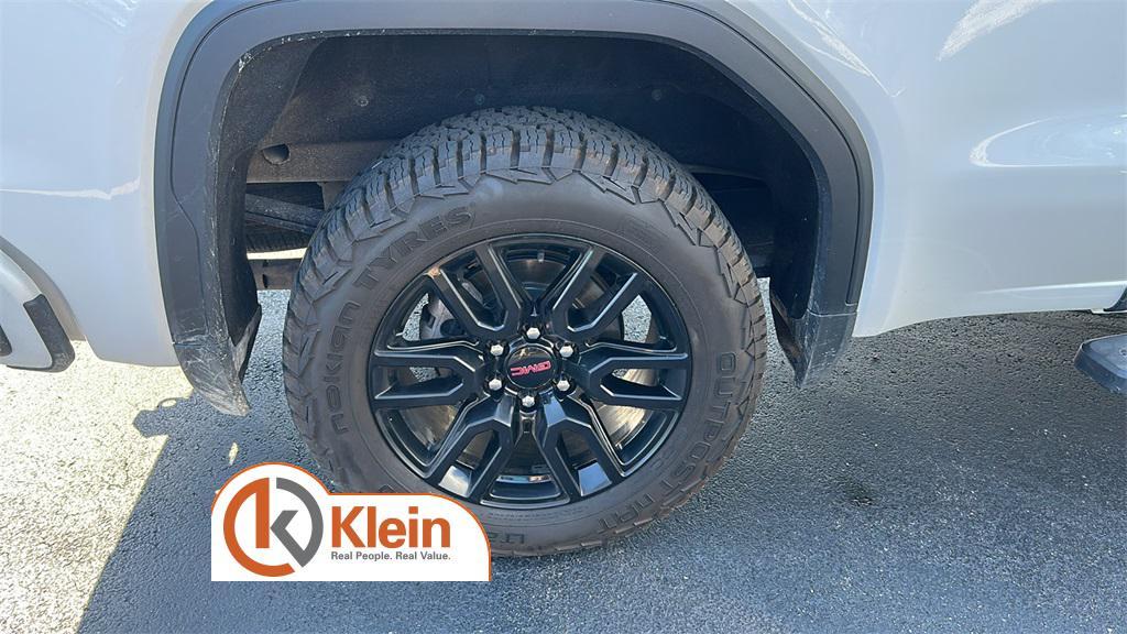 used 2022 GMC Sierra 1500 car, priced at $39,976