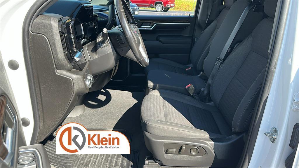 used 2022 GMC Sierra 1500 car, priced at $39,976