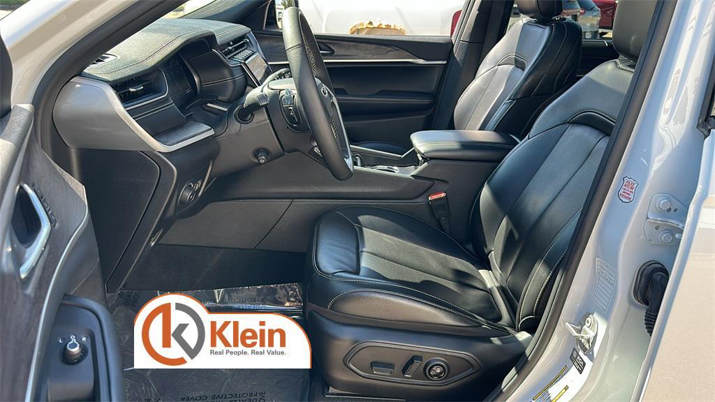 used 2024 Jeep Grand Cherokee L car, priced at $35,000