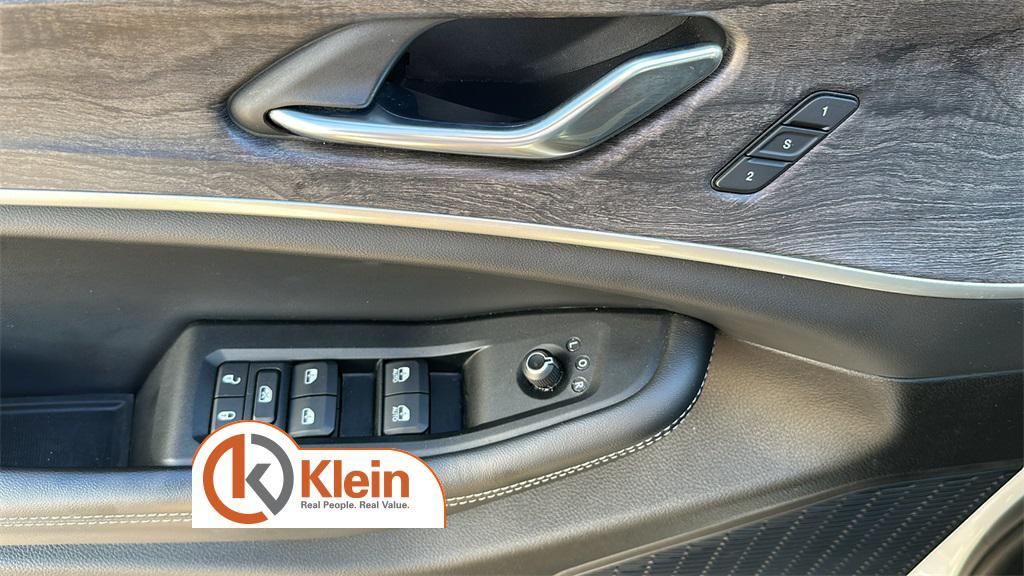 used 2024 Jeep Grand Cherokee L car, priced at $35,000