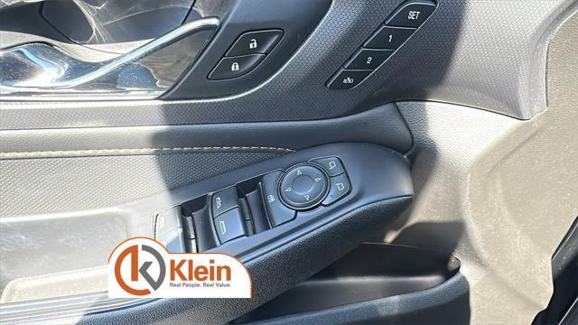 used 2021 Chevrolet Traverse car, priced at $23,825