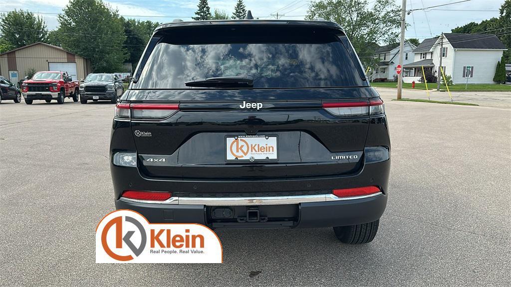 new 2025 Jeep Grand Cherokee car, priced at $46,240