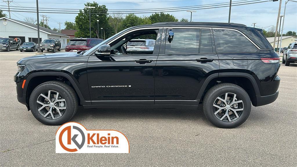 new 2025 Jeep Grand Cherokee car, priced at $46,240