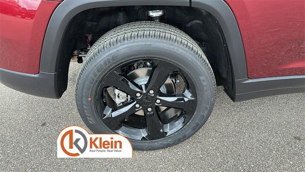 new 2025 Jeep Grand Cherokee car, priced at $42,228