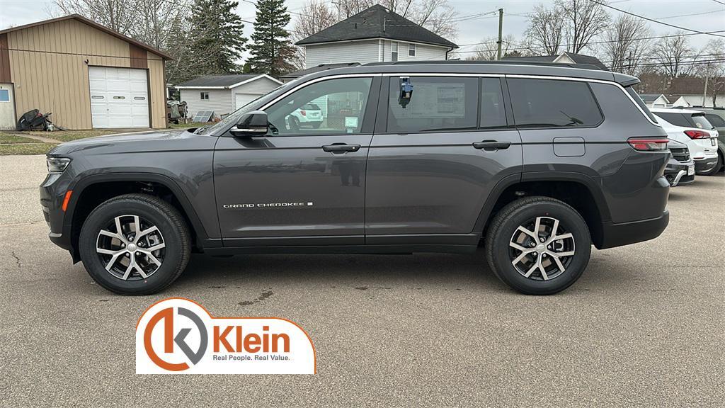 new 2025 Jeep Grand Cherokee L car, priced at $45,000