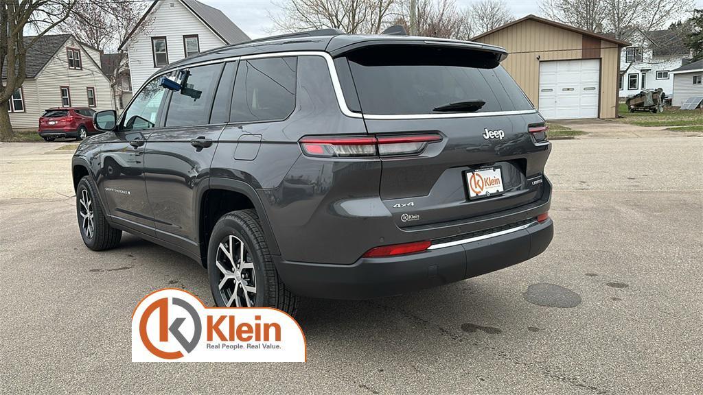 new 2025 Jeep Grand Cherokee L car, priced at $45,000