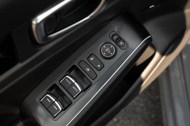 new 2026 Honda Civic Hybrid car, priced at $33,945