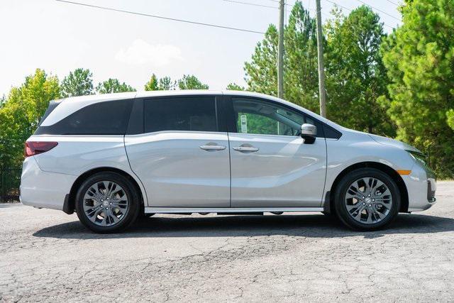 new 2025 Honda Odyssey car, priced at $48,005