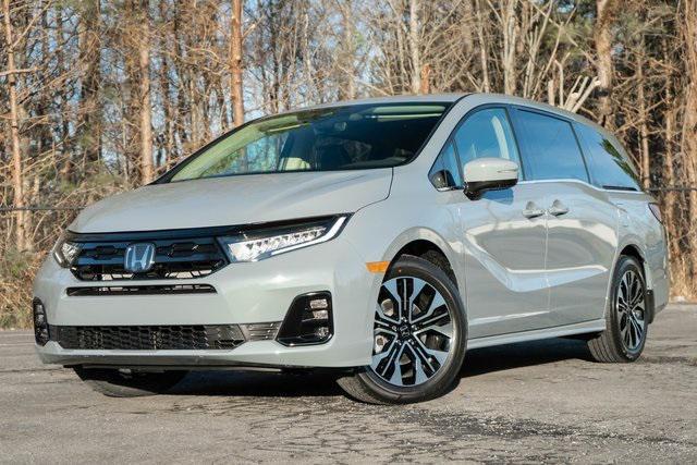 new 2025 Honda Odyssey car, priced at $53,085