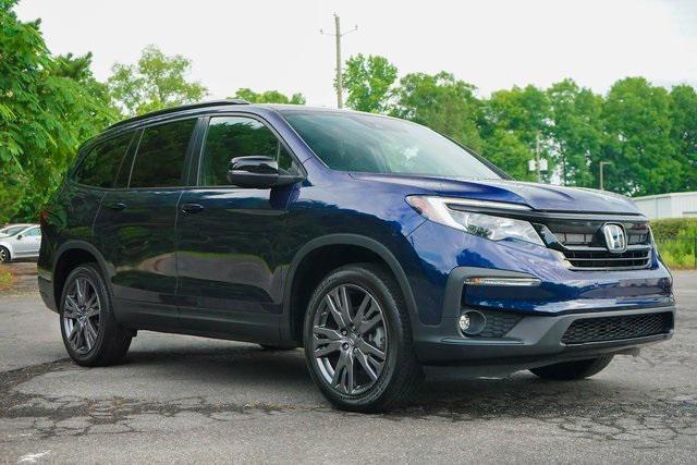 used 2022 Honda Pilot car, priced at $32,067