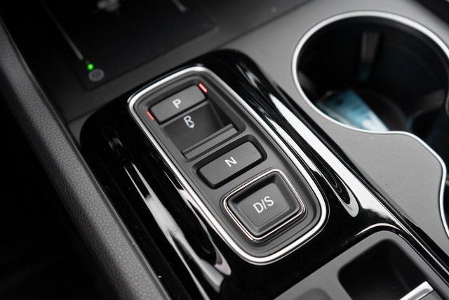 new 2025 Honda Pilot car, priced at $45,405