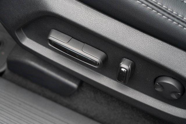 new 2025 Honda Pilot car, priced at $52,235
