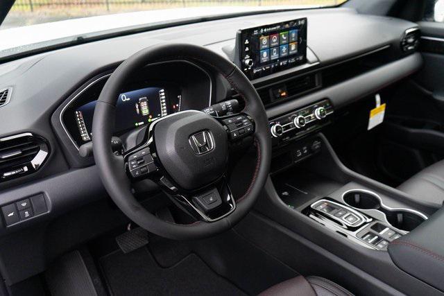new 2025 Honda Pilot car, priced at $56,530