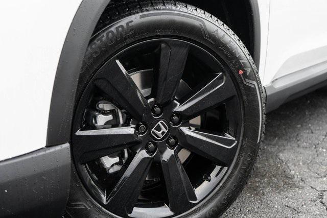 new 2025 Honda Pilot car, priced at $56,530