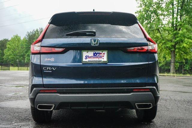 new 2025 Honda CR-V Hybrid car, priced at $39,045