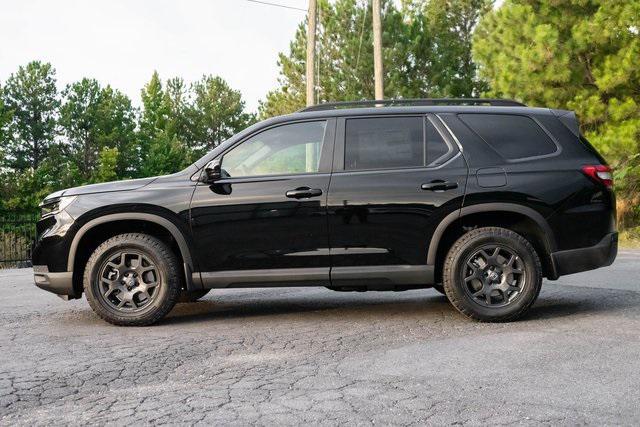 new 2025 Honda Pilot car, priced at $50,795