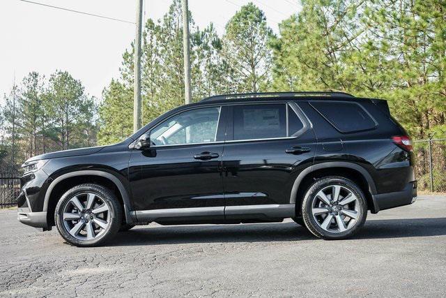 new 2025 Honda Pilot car, priced at $50,695