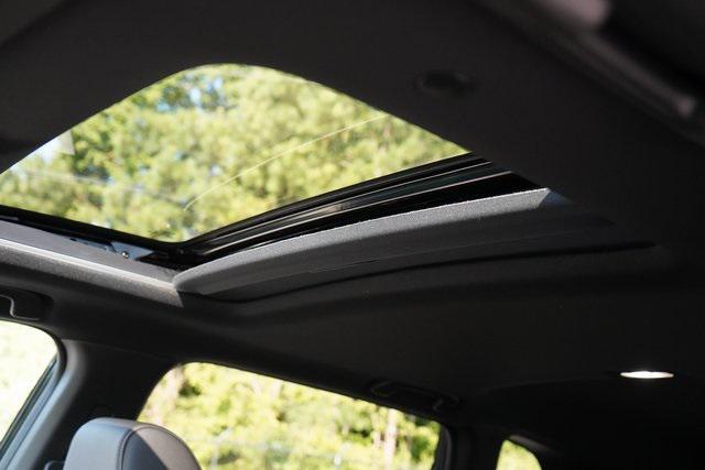 new 2026 Honda CR-V Hybrid car, priced at $40,175