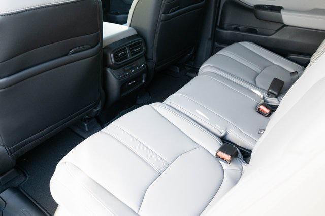 new 2025 Honda Pilot car, priced at $44,995