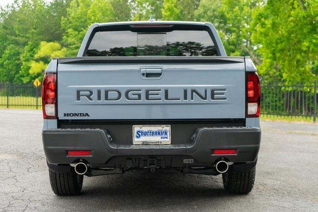 new 2025 Honda Ridgeline car, priced at $45,135