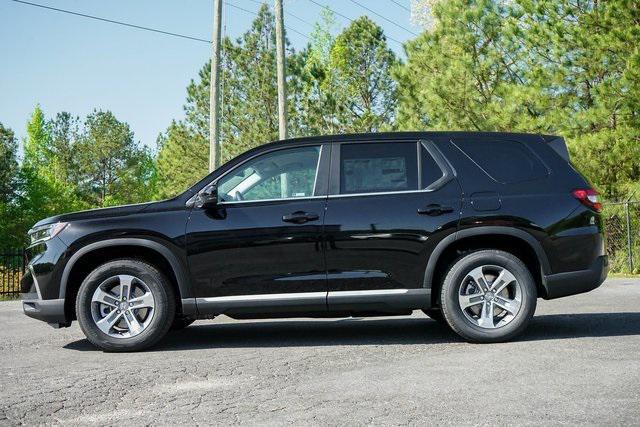 new 2025 Honda Pilot car, priced at $44,595