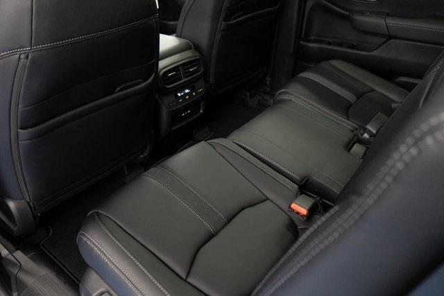 new 2025 Honda Pilot car, priced at $53,450