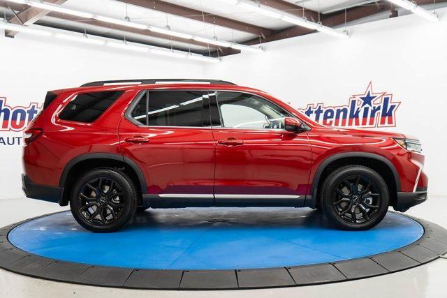 new 2025 Honda Pilot car, priced at $53,450
