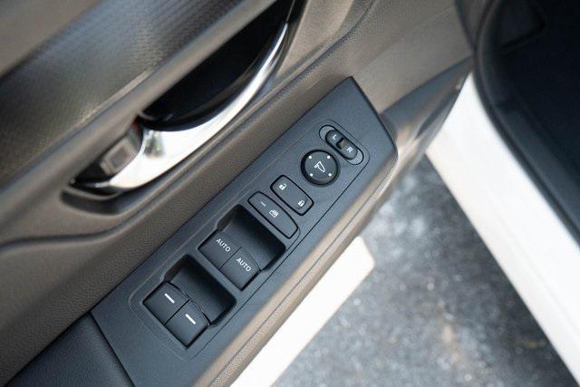 new 2026 Honda CR-V Hybrid car, priced at $37,535