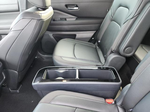 new 2025 Nissan Pathfinder car, priced at $44,499