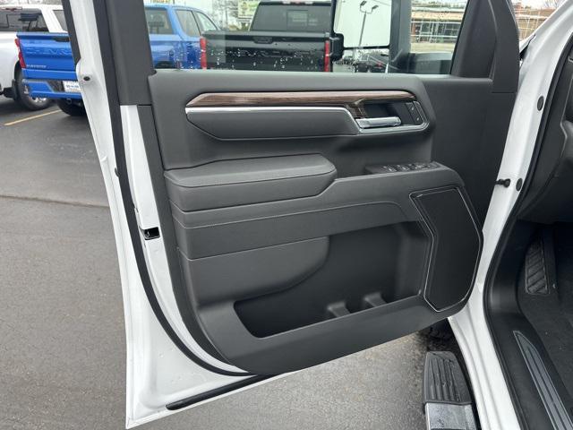 new 2025 Chevrolet Silverado 2500 car, priced at $59,999