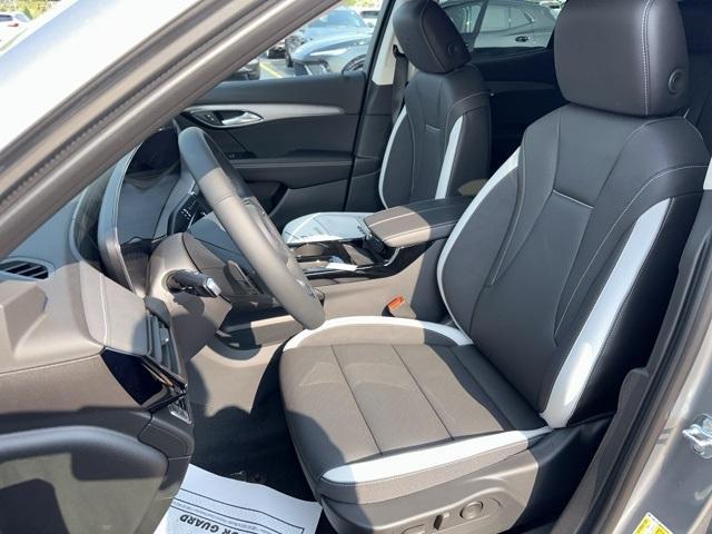 new 2024 Buick Envision car, priced at $39,999