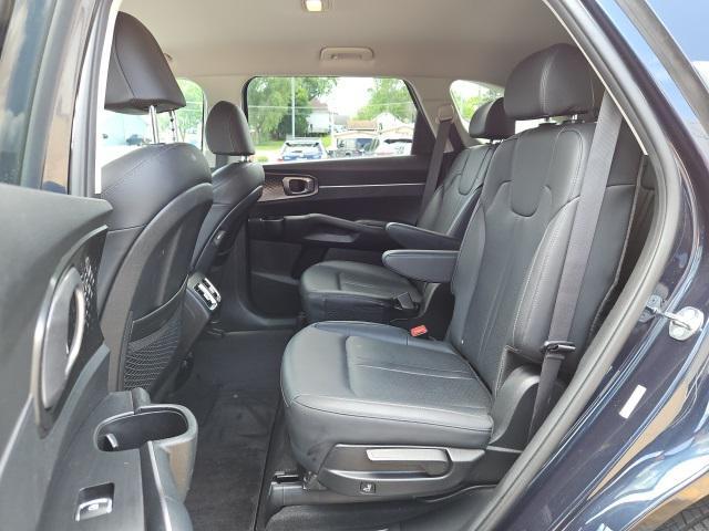 used 2023 Kia Sorento Hybrid car, priced at $27,753