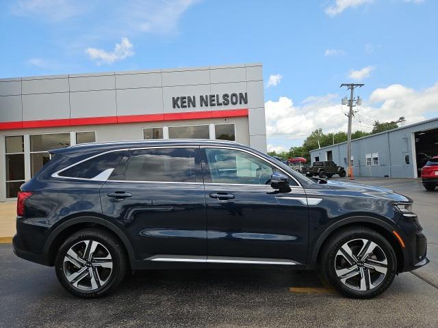 used 2023 Kia Sorento Hybrid car, priced at $27,753