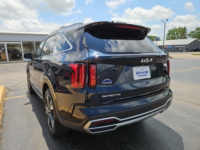 used 2023 Kia Sorento Hybrid car, priced at $27,753