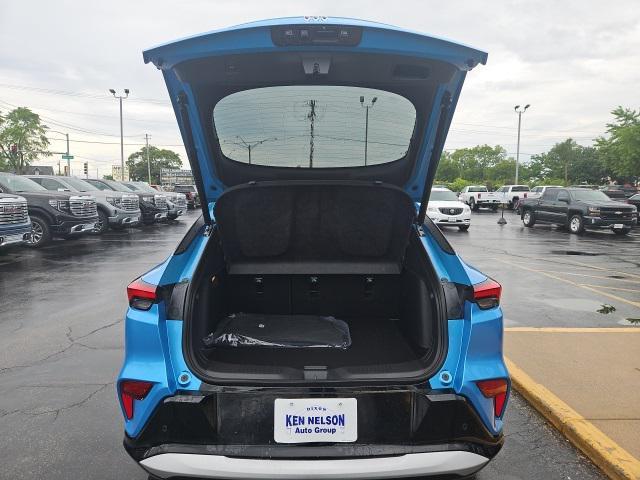 new 2025 Buick Envista car, priced at $30,320