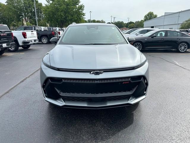 new 2024 Chevrolet Equinox EV car, priced at $39,995