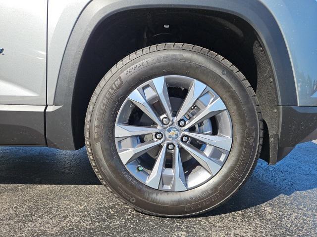 new 2026 Chevrolet Equinox car, priced at $32,245