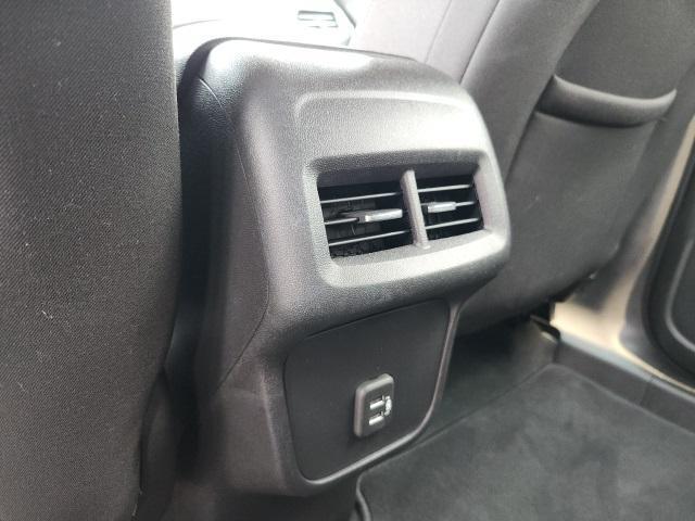used 2022 Chevrolet Equinox car, priced at $25,295
